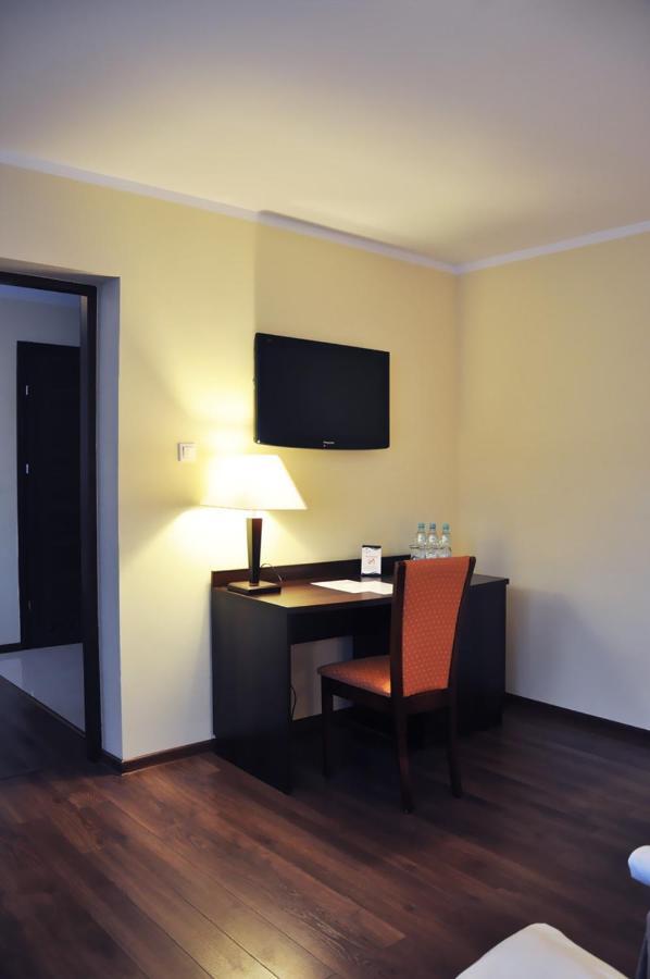 Hotel Pojezierze Szczecinek Eksteriør billede